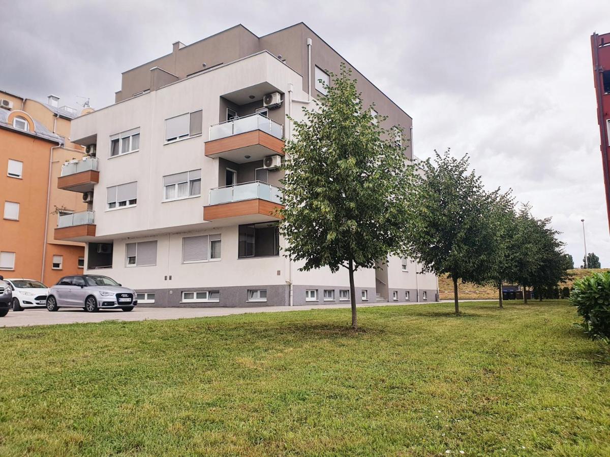Apartment I Love Zagreb, Free Private Parking Екстериор снимка
